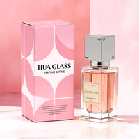 Flacon de parfum vide rectangulaire transparent à bas prix, 30 ml, 50 ml, 100 ml, avec étiquette personnalisée, couvercle carré blanc/noir, en verre, emballage cadeau