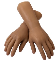 Prótesis de Mano Artificial con Cubierta de Silicona Personalizable y Cierre de Cremallera - Product Image 4
