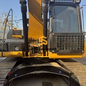 Excavatrice sur chenilles d'occasion Caterpillar 320D2 de 20 tonnes, haute valeur, haute qualité, pour projets municipaux - Product Image 4