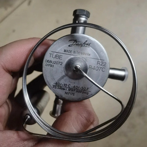 วาล์วขยายตัว Danfoss รุ่น 068U2132 สำหรับสารทำความเย็น R404A R507A ขนาด 3/8 นิ้ว x 1/2 นิ้ว แบบ Angleway Solder ODF สำหรับระบบทำความเย็น - Product Image 2