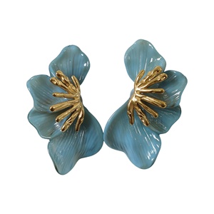 ER2601-25L SmileJoyas Boucles d'oreilles clous romantiques plaquées or pour femme, motif floral, pour soirée, mode, Chine - Product Image 1