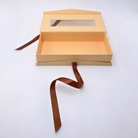 Boîte cadeau en carton magnétique élégante avec laminage mat, prix négociable, personnalisable, écologique, papier cartonné, dorure à chaud, impression 4 couleurs
