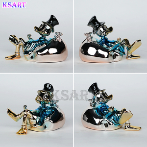 Sculpture de luxe Donald Duck Millionnaire électroplaquée, décoration pour meuble TV de salon, bureau, artisanat artistique pour la maison - Product Image 4