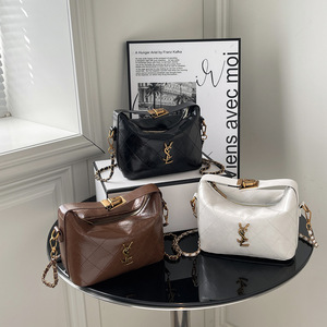 Bolso <span class=keywords><strong>de</strong></span> Hombro y Bandolera Minimalista Cuadrado Pequeño con Cierre <span class=keywords><strong>de</strong></span> Cadena y Cremallera, Diseño Exclusivo, Estilo 2026, para Mujer - Product Image 4