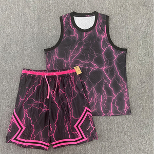 Completo Set Allenamento Basket 26-27: Nuovi Pantaloncini e Canotta in Rete Stile Americano, Casual, Sportivo, Asciugatura Rapida, Alta Qualità - Product Image 3