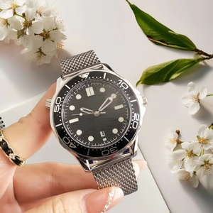 Reloj de Buceo para Hombre de Marca, Correa de Malla de Aleación de 20 mm, Cristal Estilo Moneda, Resistente al Agua, con Indicador de Fecha, Elegante, Lujoso y Deportivo - Product Image 4