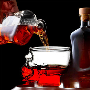 Verre à cocktail en forme de tête de crâne pour vodka, verre à shot à base lourde, mini-bouteille en forme de crâne pour whisky, vin, jus et autres boissons - Product Image 4
