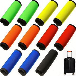 ปลอกหุ้มหูจับกระเป๋าเดินทางแบบนีโอพรีน ดีไซน์เองได้ สีสันสดใส พร้อมป้ายติดกระเป๋า | ฝาครอบมือจับ - Product Image 2