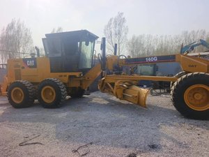 Niveleuse d'occasion Cat 140G pour travaux de terrassement à vendre - Product Image 2
