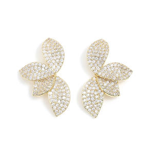 RAKOL ZPE58 Korean Version Elegant <b>Light</b> Luxury Micro Inlaid <b>Leaf</b> Niche Design New Earrings - Product Image 6