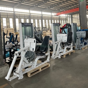 Gli <span class=keywords><strong>Istruttori</strong></span> di Palestra Offrono un Allenamento Professionale per i Muscoli delle Gambe Utilizzando Leg Press a Perno. - Product Image 5