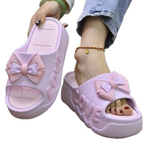 Nuovi sandali con fiocco stampato con suola spessa da donna con <span class=keywords><strong>tacco</strong></span> <span class=keywords><strong>alto</strong></span> da spiaggia antiscivolo da esterno estivo per pantofole per uso bagno - Product Image 5