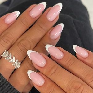 2026 Trendprodukt French Tip Aufklebenägel Kurze Ovale Künstliche Nägel zum Aufkleben mit Nagelkleber für Frauen Alltag Valentinstag Hochzeit - Product Image 1