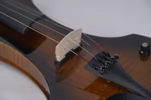 AileenMusicカスタマイズプロフェッショナルエレクトリックバイオリン4/4フルサイズリンデン、ブラジルウッドボウ付き (VE502)