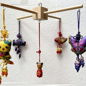 Anneau suspendu de concepteur moderne support de carillon éolien décoratif avec <span class=keywords><strong>attrape</strong></span>-rêves bricolage approvisionnement de la fabrication de cercles en bambou - Product Image 1