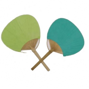 Abanico de paleta de papel redondo de bambú de estilo japonés colorido, regalo de negocios tallado a mano para promoción y eventos, abanico de mano liso - Product Image 1