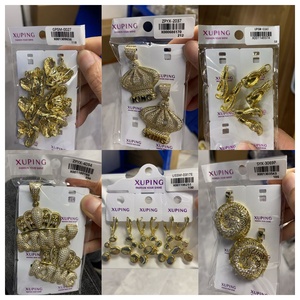 <span class=keywords><strong>Collana</strong></span> con Ciondolo alla Moda XUPING per Donna e Uomo, Placcata in Oro 14K con Charms a Forma di <span class=keywords><strong>Gufo</strong></span>, Stella, Luna, Cuore, Mano di Hamsa e Zirconi - Product Image 2