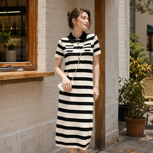 Vestido suéter midi de punto a rayas con cuello polo y cierre de botones para mujer, estilo casual de primavera - Product Image 4