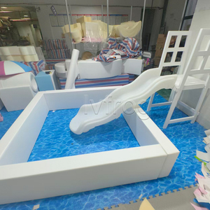 Piscina <span class=keywords><strong>de</strong></span> Bolas Redonda <span class=keywords><strong>de</strong></span> Espuma Blanca <span class=keywords><strong>de</strong></span> Lujo con Tobogán para Niños Pequeños, Área <span class=keywords><strong>de</strong></span> Juego Suave para <span class=keywords><strong>Alquiler</strong></span> en Fiestas - Product Image 2