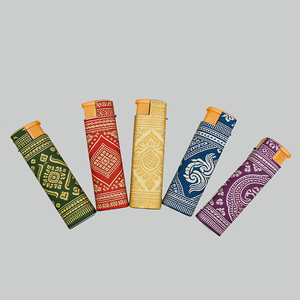 Encendedor <span class=keywords><strong>de</strong></span> Cigarrillos Eléctrico Briquet Personalizado con Adhesivo Completo, Llama <span class=keywords><strong>de</strong></span> Chorro o Resistente al Viento, Recargable con Gas - Product Image 2