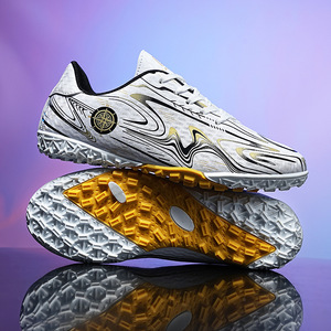 Chaussures de football pour garçons, tige synthétique, semelle extérieure en caoutchouc, semelle intermédiaire en EVA, doublure en mesh, pour entraînement printanier sur terrain en herbe - Product Image 2