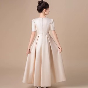 Abito Lungo Elegante e Minimalista per Ragazze, Ideale per Cerimonie, Matrimoni, Recital ed Eventi sul Palco - Product Image 3