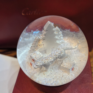 Globe à neige en résine personnalisé <span class=keywords><strong>de</strong></span> luxe, peint à la main sur le thème <span class=keywords><strong>de</strong></span> l'amour, 45-200 mm, décoration d'intérieur, souvenirs et cadeaux, ornement boule <span class=keywords><strong>de</strong></span> neige, cadeaux d'affaires - Product Image 4