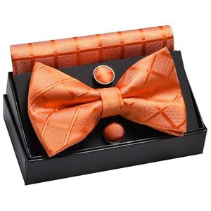 Ensemble Nœud <span class=keywords><strong>Papillon</strong></span> Pré-Noué Ajustable et Cravate Jacquard à Carreaux pour Homme 12x7cm avec Pochette de Costume et Boutons de Manchette, Livré en Coffret - Product Image 3