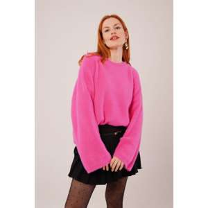 Pull en maille fuchsia moelleux pour femme, coupe ample, décontracté, manches longues, anti-boulochage - Product Image 2