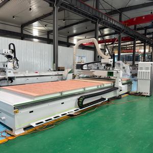 Máquina <span class=keywords><strong>de</strong></span> anidamiento CNC automática Centro <span class=keywords><strong>de</strong></span> carpintería Cuchillo <span class=keywords><strong>de</strong></span> fila recta Muebles Gabinete Máquina <span class=keywords><strong>de</strong></span> tallado Estación <span class=keywords><strong>de</strong></span> trabajo doble - Product Image 4