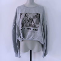 Sweat-shirt personnalisé à motif graphique pour femme, pull gris à épaules tombantes, sweat à capuche court en polaire, haut ample style streetwear OEM