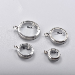 Colgante de Medallón Clásico de Acero Inoxidable y Cristal, Marco de Fotos Personalizado, Collar Impermeable, Recuerdo DIY, Regalo para Familiares y Amigos - Product Image 4