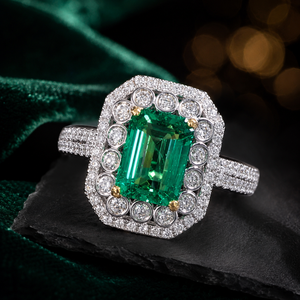 Anello di fidanzamento quadrato con smeraldo di lusso per donna, elegante gioiello da dito - Product Image 4