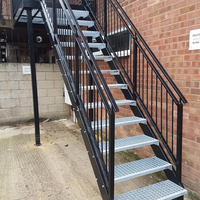 Escalier droit en acier galvanisé pour l'extérieur