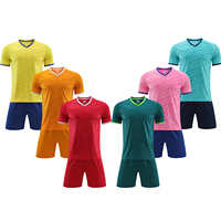 Maillot d'entraînement personnalisé 2026 – Fabricant Premium – Manches Courtes – 100% Polyester – Col en V – Camisetas de Fútbol Originales