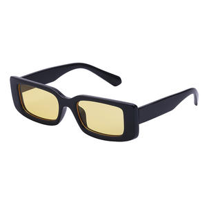 แว่นกันแดดแบบยูนิเซ็กซ์กรอบสีดำเลนส์สีเหลืองป้องกันรังสียูวี 400 แว่นกันแดดสำหรับเดินทางทันสมัยระดับการส่งผ่านแสงคลาส 2 - Product Image 1