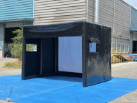 Simulateur de golf gonflable portable en PVC commercial pour l'entraînement au golf en extérieur