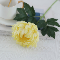 Fleurs de cimetière directement de l'usine, chrysanthèmes en plastique à tige unique, faits à la main, pour le Nouvel An chinois, décoration extérieure pour cimetière et tombes