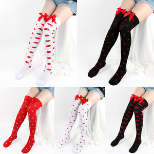Cute Bow Lip Heart Patterned Mulheres's Over-Knee Long Socks para Festas dos Namorados - Product Image 2