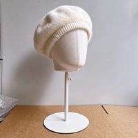 Présentoir autoportant en métal blanc avec dôme en toile pour perruques et chapeaux, tête de mannequin blanche