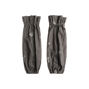 Embroidered Floral Sleeve Cover Extended Length Water Resistant For Kitchen Use - Product Image 5