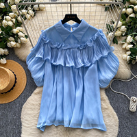Chemisier d'été élégant pour femme à volants, col pointu et manches bouffantes, idéal pour le quotidien et les occasions décontractées
