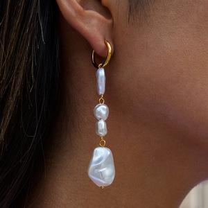 ต่างหูมุกทรงหัวใจ 18K ทองสแตนเลสสตีล สำหรับผู้หญิง สวมใส่ได้ทุกวัน - Product Image 3