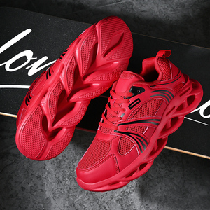 Chaussures de course pour hommes, baskets athlétiques noires, rouges et jaunes, semelle à lame creuse, maille respirante, chaussures de marche, chaussures de sport tendance - Product Image 4