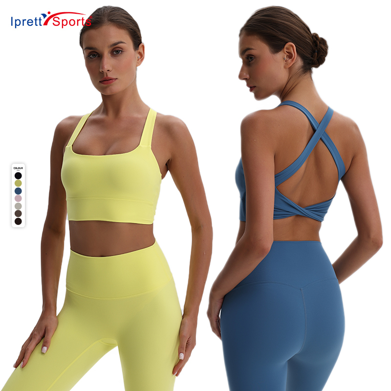 4.0 Super Soft Nylon Material Women Sexy Square Neckline Twisted Sports Bra Cross Back Workout Athletic Padded Gym Tops