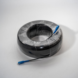 Modo único al aire libre 1 2 Core 3 FRP <span class=keywords><strong>Precon</strong></span> 50M 100M 200M FTTH Drop Optic Cord SC Terminado Fibra Óptica Cable Comunicación - Product Image 1