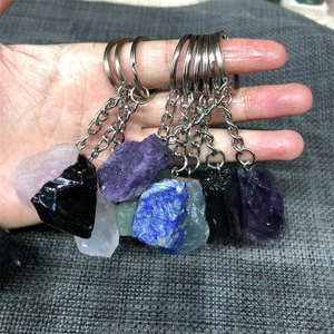 All'ingrosso cristalli spirituali cristalli di quarzo pietra <span class=keywords><strong>grezza</strong></span> guarigione pietre grezze su misura portachiavi a buon mercato per compratore ragazzo - Product Image 6