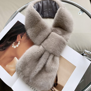 Sciarpa Elegante in Vera Pelliccia di <span class=keywords><strong>Visone</strong></span> Eco-Friendly da Donna, Stola Bianca con Collo Incrociato, Scaldacollo Invernale, Vendita all'Ingrosso per Boutique - Product Image 5