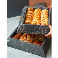 Benutzer definierte Restaurant zum Mitnehmen Pyramide geformte Lebensmittel Box Brunch Kuchen teilen Dessert Verpackung Platte Box Pyramide Catering Box zu gehen
