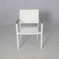 Chaise de salle à manger d'extérieur commerciale pour patio, restaurant, jardin, avec cadre en aluminium blanc, empilable, en stock